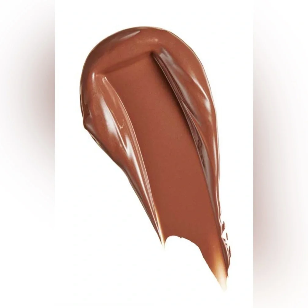 FX16‎ | XX Revolution Glow Skin Fauxxdation Luminous Foundation